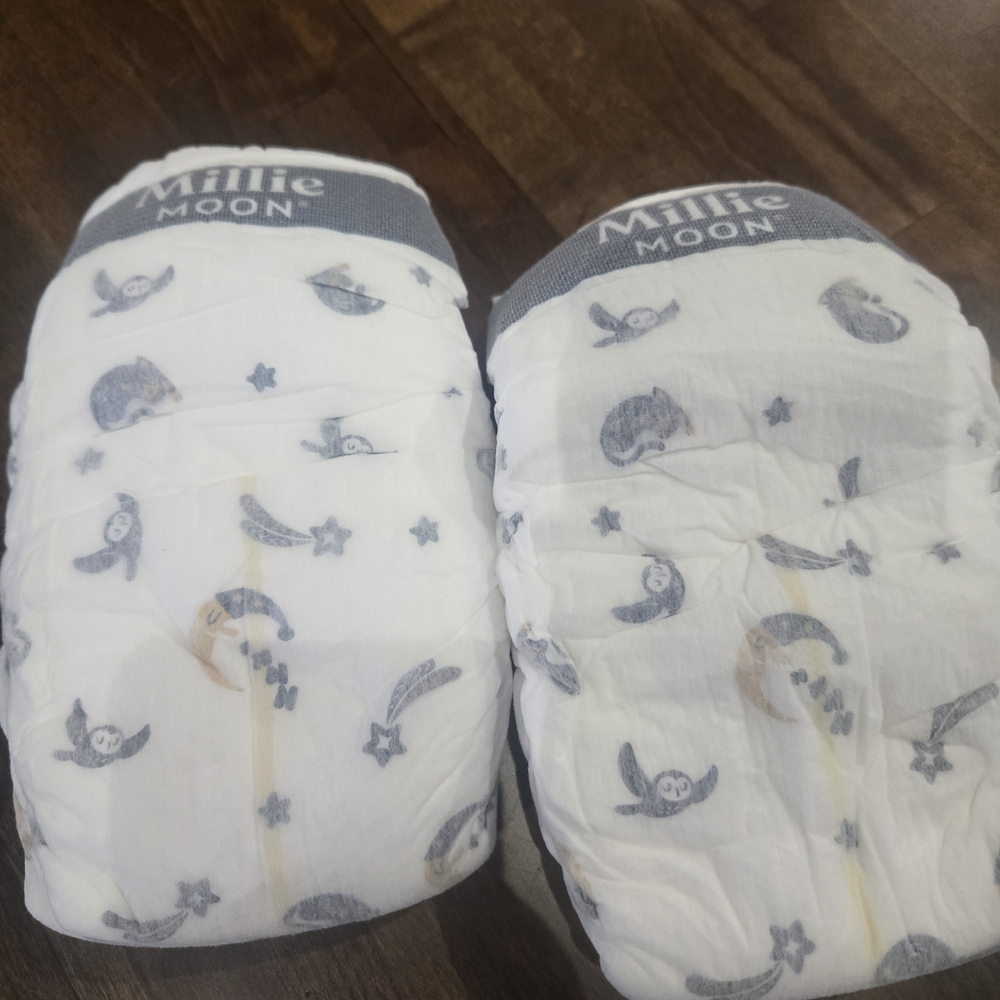 5 pack  Millie Moon Diapers Sample Size 4  22-33lbs